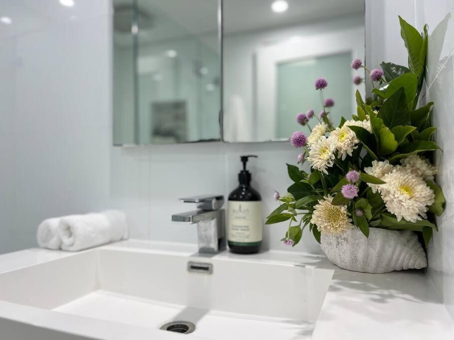 Bondi Beach Waves Beachfront Apartment Sydney Kültér fotó